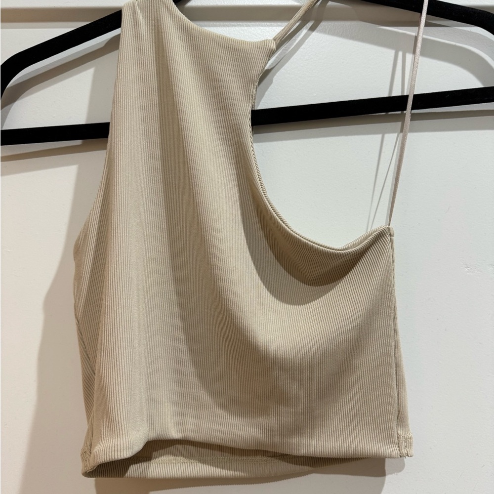 Asymmetrical top